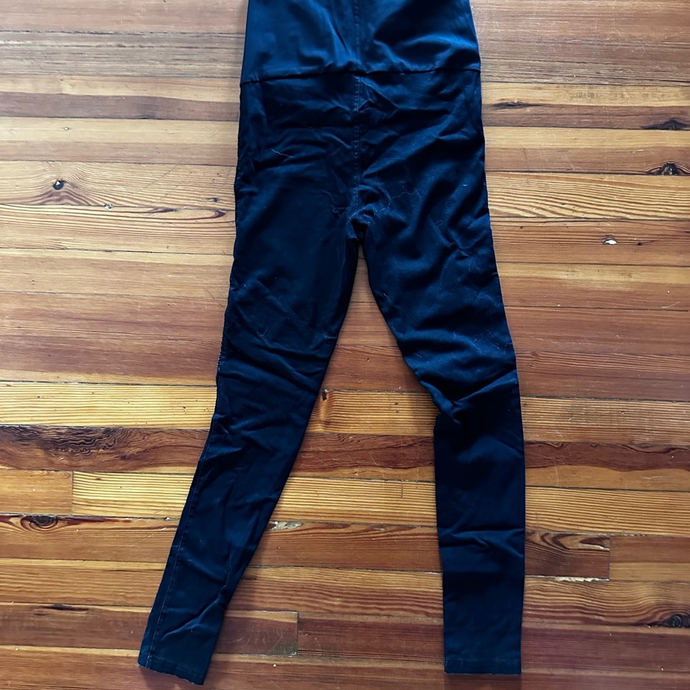 Blackout Moto maternity leggings - Picture 5 of 7